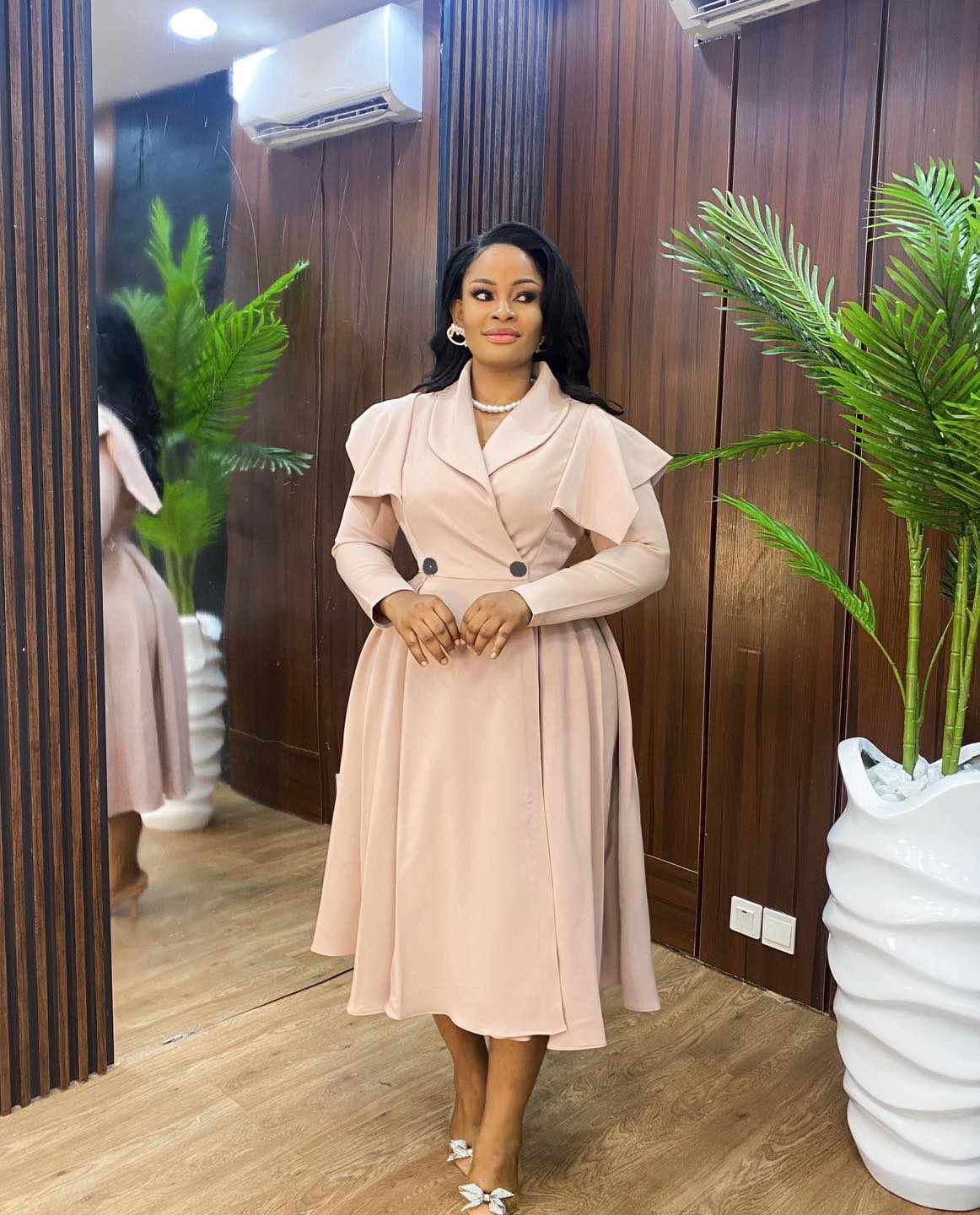 Lace Mix Flare Dress | QueenChic - Catlog